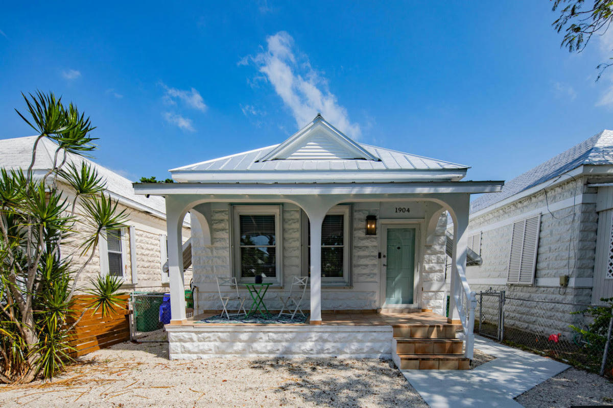 1904 STAPLES AVE, KEY WEST, FL 33040, photo 1 of 51